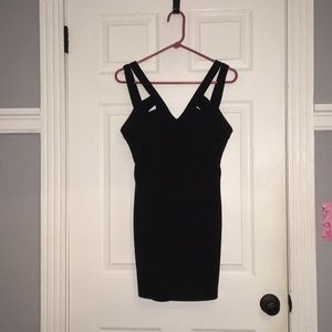 Black bodycon dress